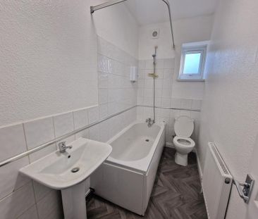 1 bedroom terraced house to rent - Photo 2