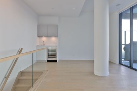 For Lease - 1 Hillsdale Avenue Unit# 1101, Toronto, Ontario - Photo 2