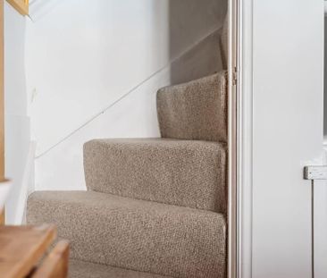 2 bedroom semi-detached house to rent - Photo 5