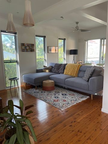 Greenslopes - Photo 2