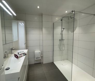 Ruim en lichtrijk duplex appartement met grote inpandige garage in ... - Photo 1