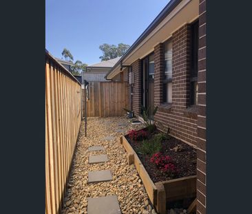 1 Bedder Studio Flat *****ALL BILLS INCLUDED ****** - Photo 6