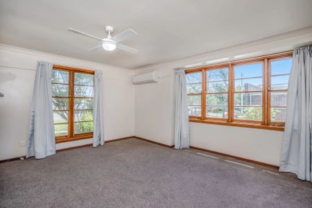 Quiet Three Bedroom Cottage - Photo 3