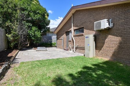 4/5 Cherryhinton St , BOX HILL - Photo 3