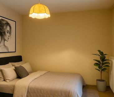 Appartement te huur in Meulebeke voor € 780 met 2 slaapkamers - Photo 3