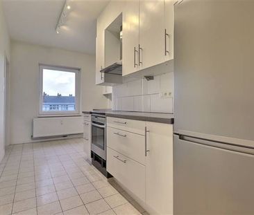 Appartement te huur - Foto 2