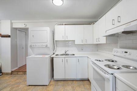 For Lease - 2-356 Timothy Street, Newmarket, Ontario - Photo 2