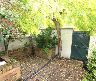 2 bedroom terraced house to rent - Photo 6