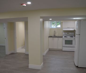 For Lease - 9884 Bayview Avenue Unit# Lower, Richmond Hill, Ontario - Photo 3