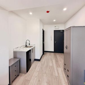 1 bedroom house to rent - Photo 2