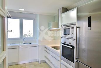 Luxury 2 bedrooms Penthouse Duplex for rent in Nueva Andalucia