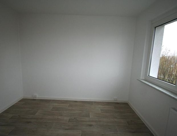 Neu sanierte Single-Wohnung mit Aufzug - zum Sondermietpreis !!! - Photo 1