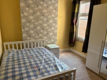 Osborne Road, Salford, M6 - Photo 1