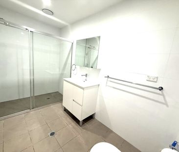 Convenience, Comfort & Contemporary Living in the Heart of Merrylands - Photo 6