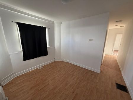 For Lease - 515 Warden Avenue Unit# Main Flr & Bsmt, Unit A, Toronto, Ontario - Photo 2