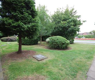 2 bedroom end of terrace house to rent - Photo 6