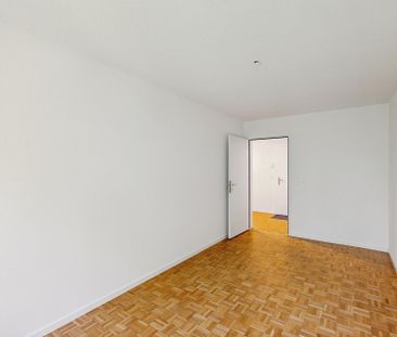 Modern wohnen in Schwerzenbach – frisch saniert & bestens angebunden! - Foto 6