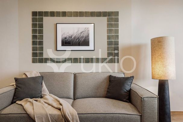 2 bedroom luxury Apartment for rent in Barcelona, Catalonia - Photo 1