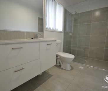 VERY NEW 3 BED TOWNHOUSE FOR RENT - Photo 5