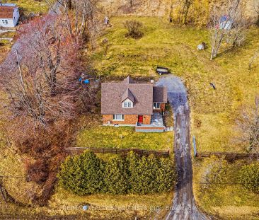 Detached Home For Lease | X8310222 - Photo 3