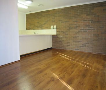 16/30 Cartwright Street, Charnwood ACT 2615 - Townhouse For Rent | ... - Photo 4