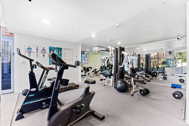 When only the very best will do! This is truly a pole position opportunity! - Photo 1