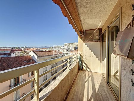 À louer-Appartement Cannes 2 pièce(s) 51 m2 - Photo 2