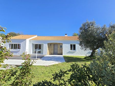 Location Maison 5 pièces 134m² ST JEAN DE MONTS 85160 - Photo 5