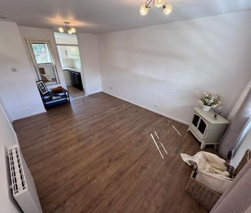 2 bedroom maisonette to rent - Photo 1