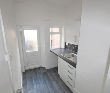 1 bedroom ground floor flat to rent - Photo 1