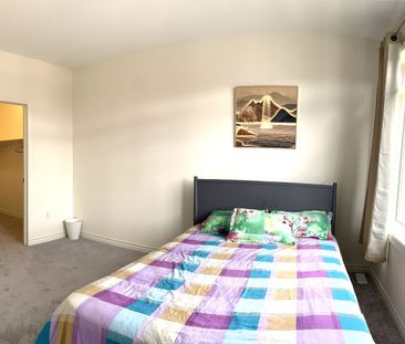 For Lease - 522 Danks Ridge Drive, Ajax, Ontario - Photo 6