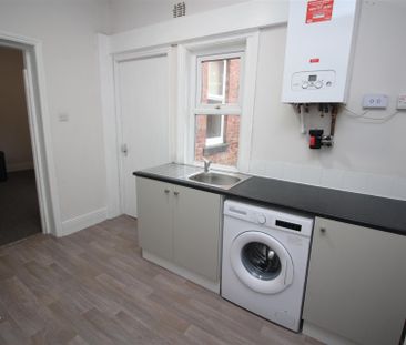 2 bedroom Student Flat to rent in Hazelwood Avenue, Newcastle Upon ... - Photo 5