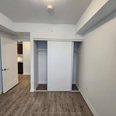 412 Silver Maple Road #324 - Photo 1