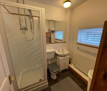 1 bedroom ground floor flat to rent - Photo 6