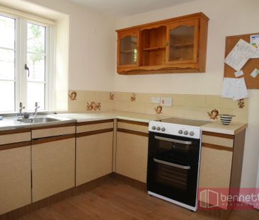 £1,000 PCM - Photo 6