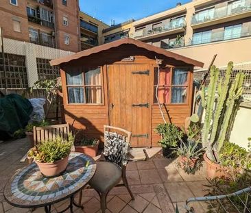 Carrer de Pi i Margall, Barcelona, Catalonia 08024 - Photo 5