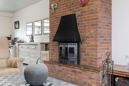 Instapklare laagbouwvilla (178 m²) met 4 slaapkamers, garage en tuin (335 m²) in Edegem. - Photo 2