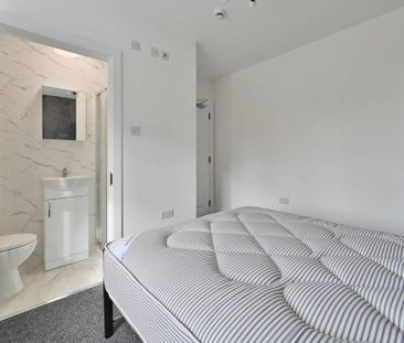 Studio to rent - Photo 6