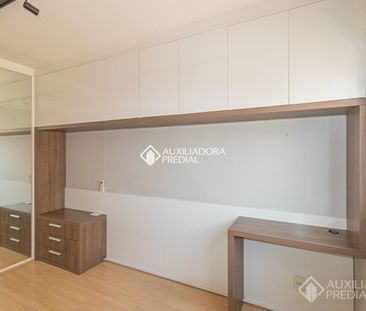 Apartamento com 2 quartos e 54m² para alugar em Fátima, Canoas. - Photo 2