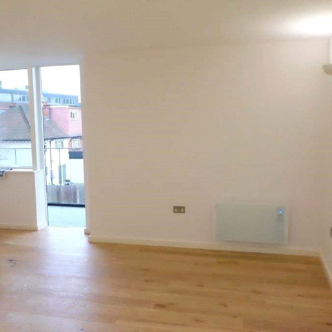 East Street, Epsom, Surrey, KT17 1BP - Photo 1