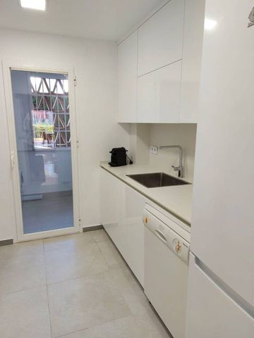 2 bedroom luxury Flat for rent in Marbella, Spain - Photo 3