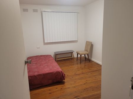 Raymond Terrace - Photo 4