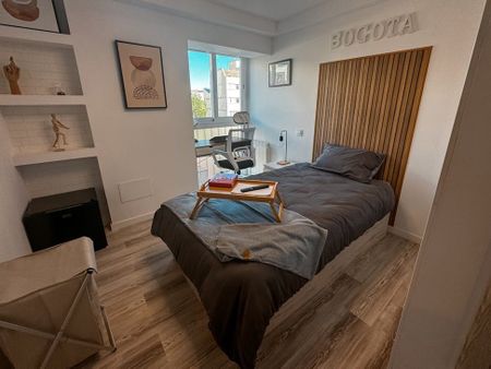 Calle de Valdecanillas, Madrid, Community of Madrid 28037 - Photo 5