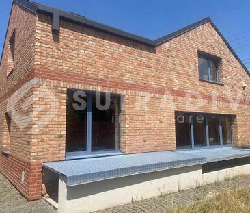 Casă individuală exclusivistă – 240 mp + subsol • 2 locuri parcare ... - Photo 1