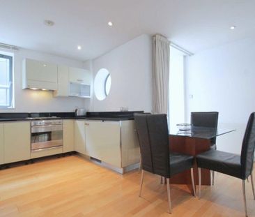 1 bedroom flat to rent - Photo 4