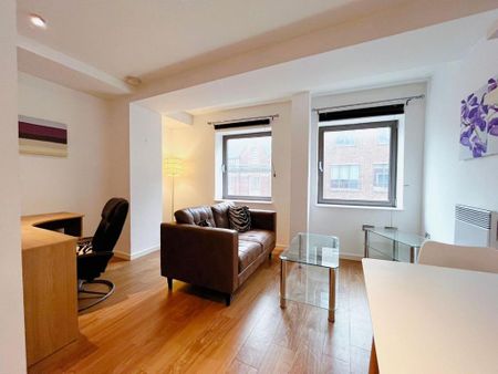 1 bedroom flat to rent - Photo 2