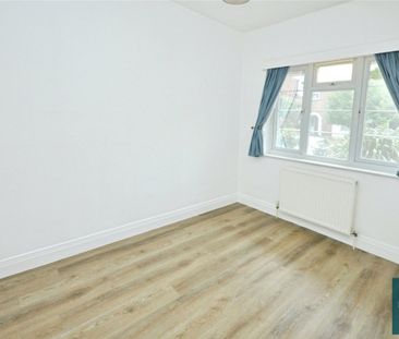 Cyprus Road, N3, London - Photo 3
