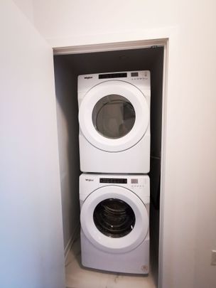 For Lease - 395 Dundas Street Unit# 237, Oakville, Ontario - Photo 1