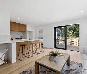 Modern two-bedroom bush retreat - Photo 2