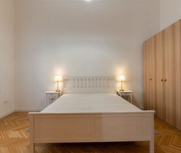 Paulay Ede utca - Fotó 6
